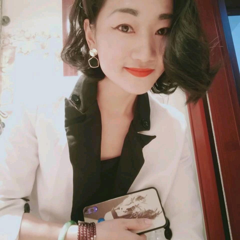 衣冉安文服装店
