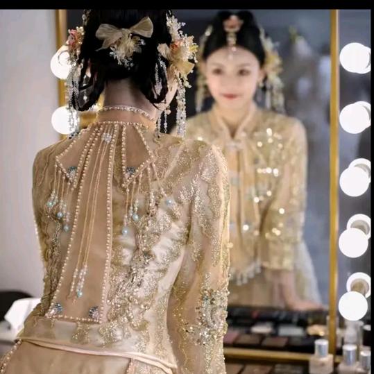 阳城宁宁化妆造型官方号