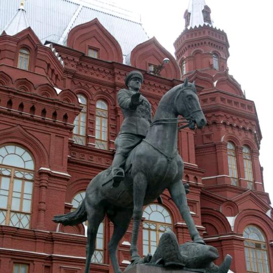 三十有二🇷🇺聊鹅国