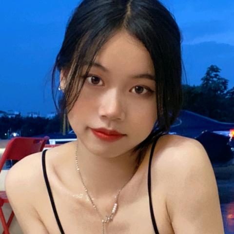 1米八的小莫！！