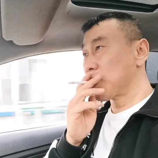 闲着脚疼