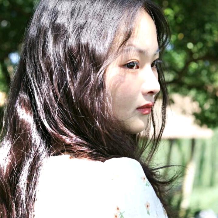 👀小黄