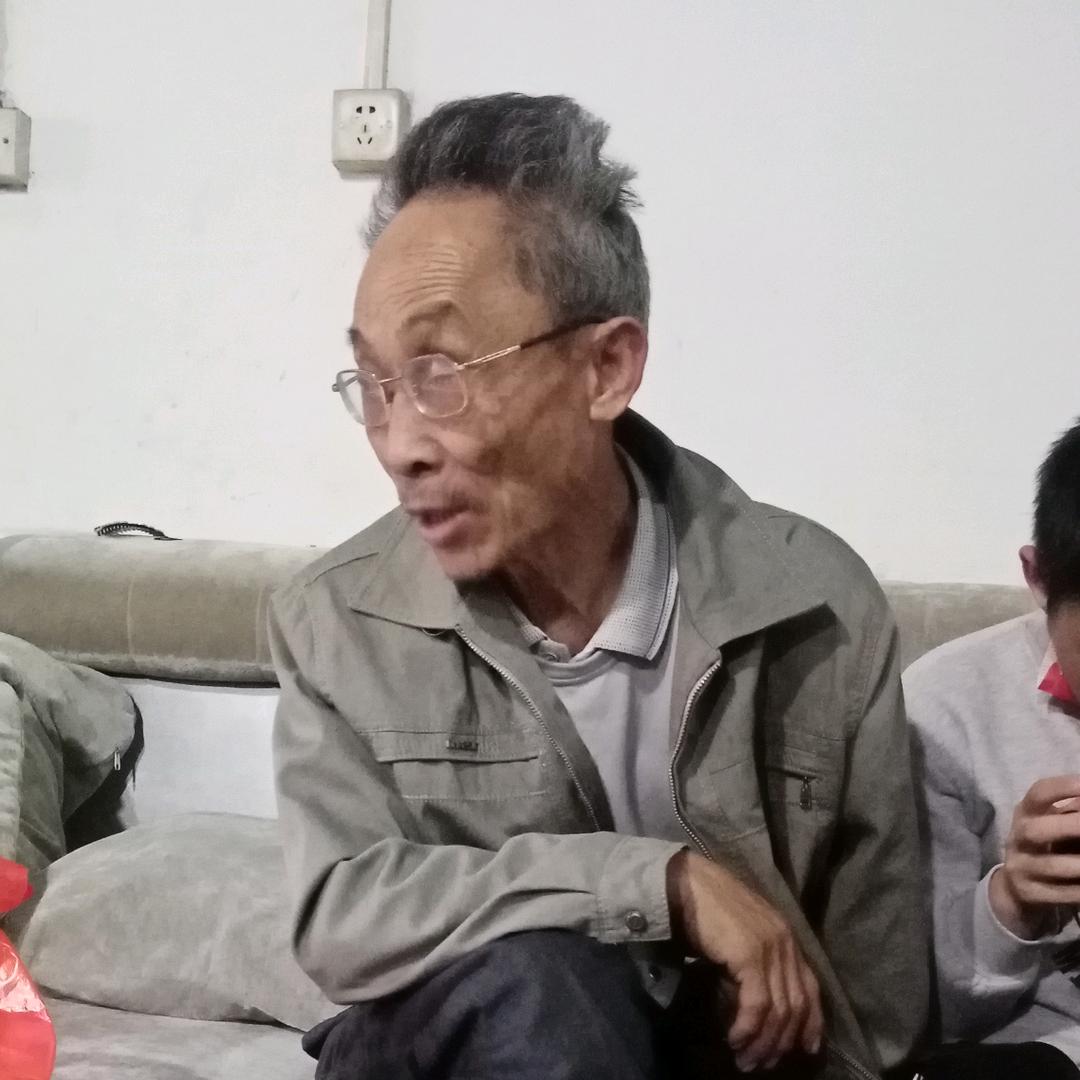 大伟日用百货批发店