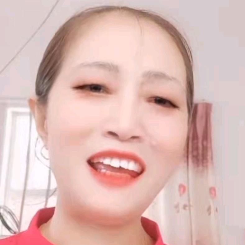爱唱歌的颢颢奶奶（口型秀）