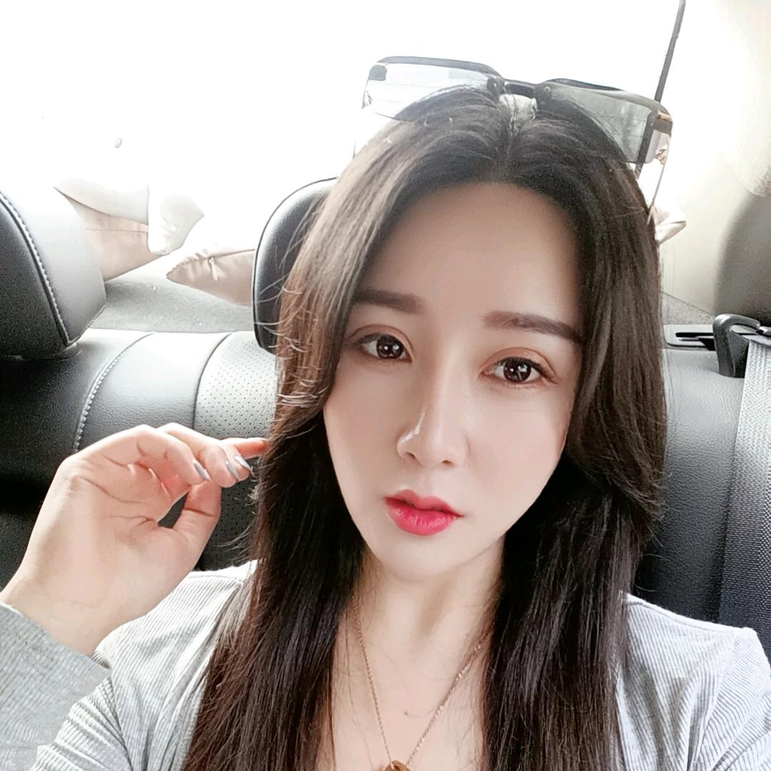 吃面包的派大星