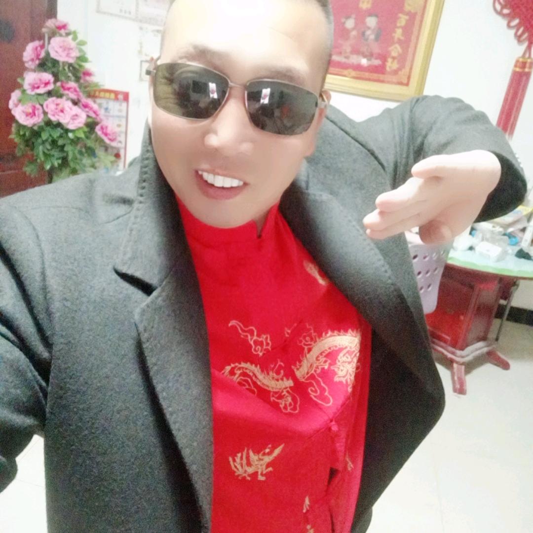 、亮子哥