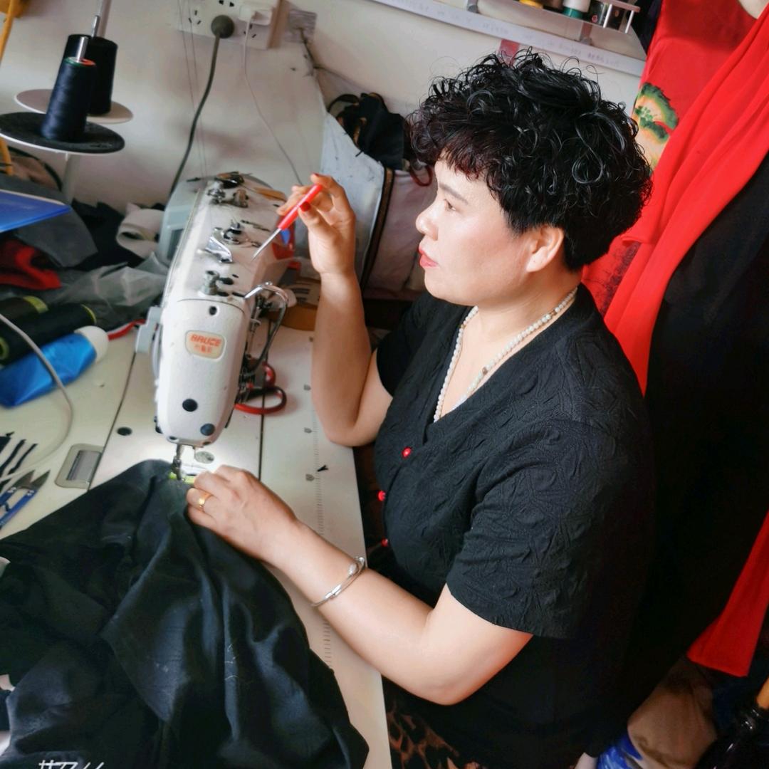 郏县程利平服装服饰店