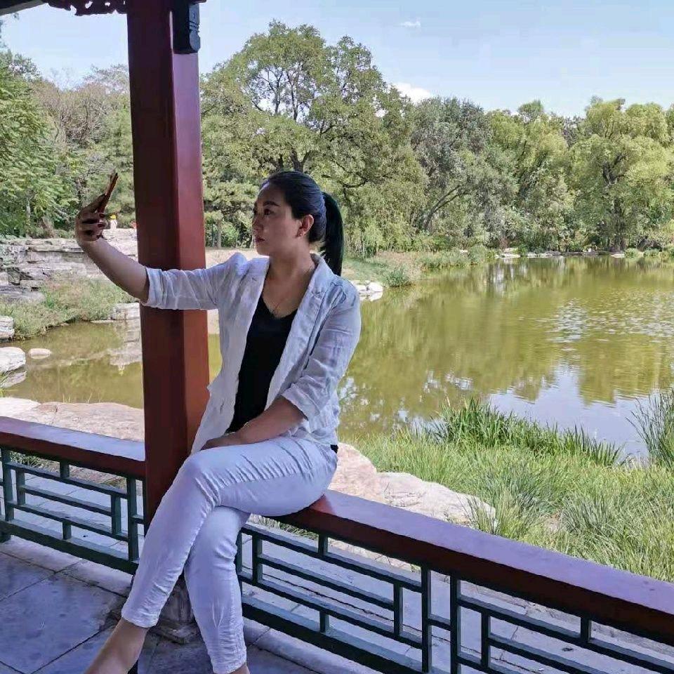 玲姐姐，爱你呦😘