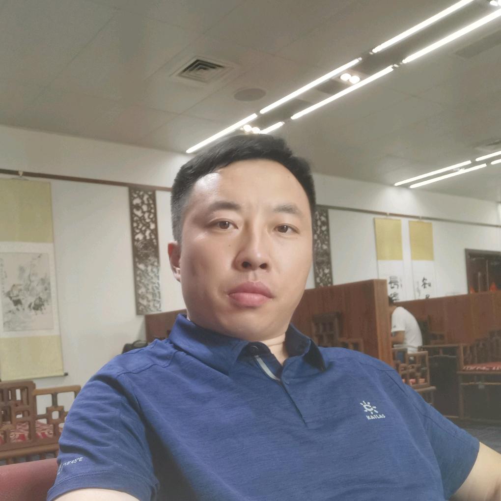 俊岭 爱思忖