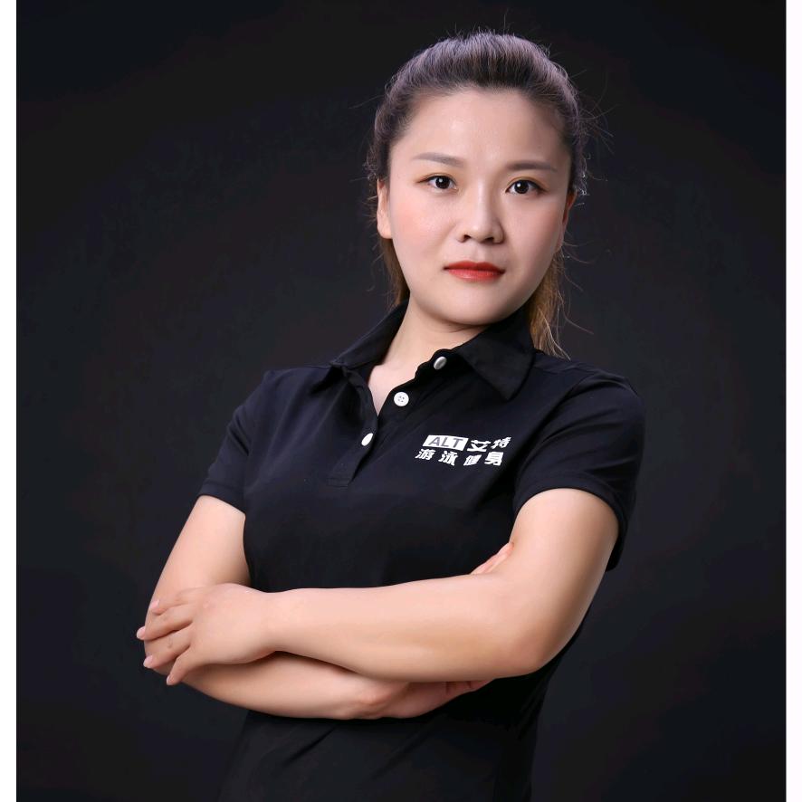 商丘市艾特游泳馆总教练王凤