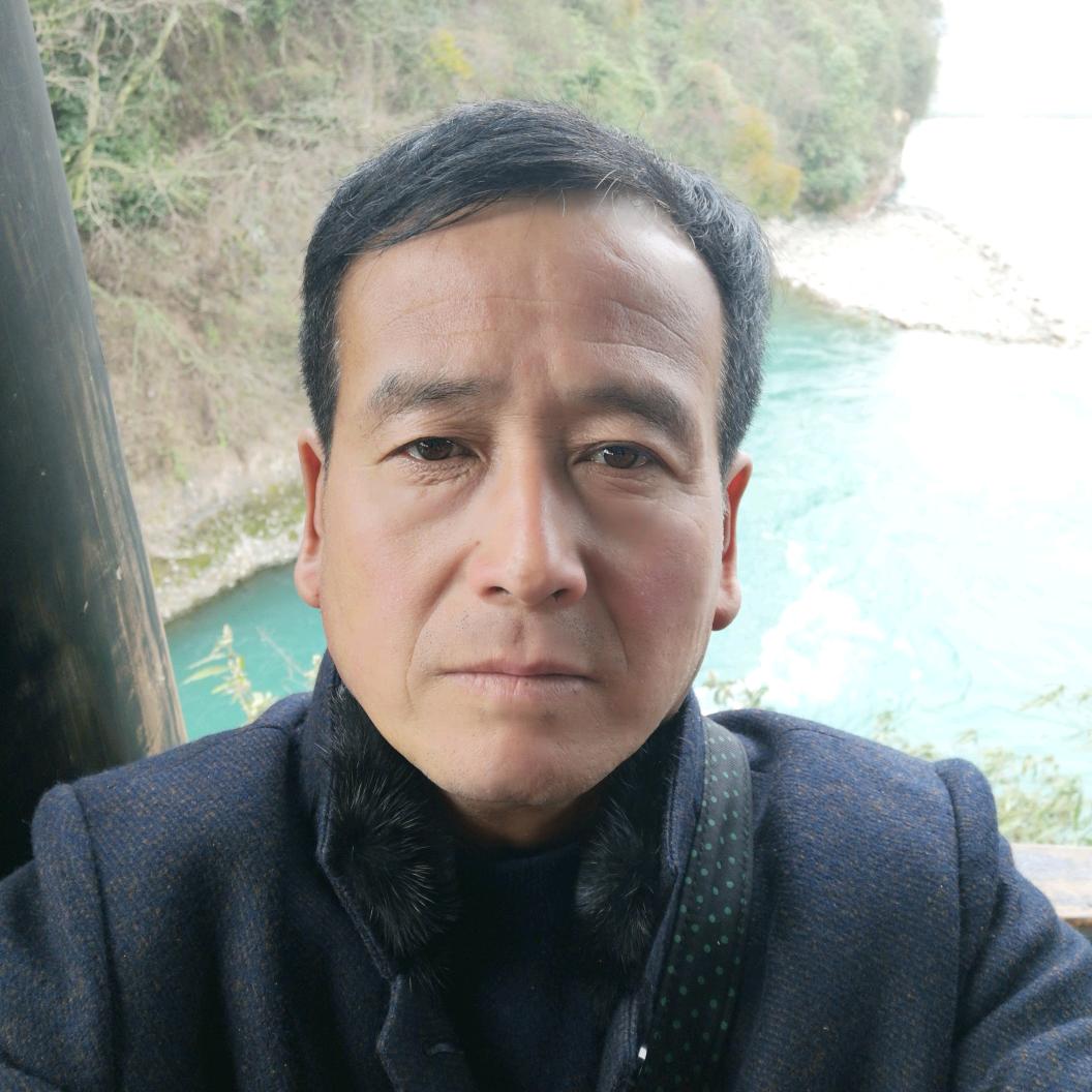 龙威钢材