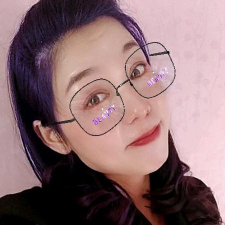 亮艳