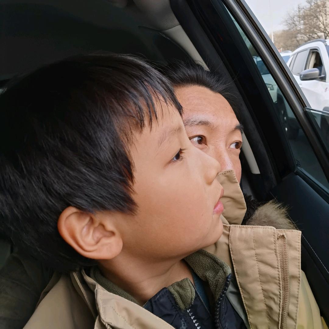 小大愚弹个琴