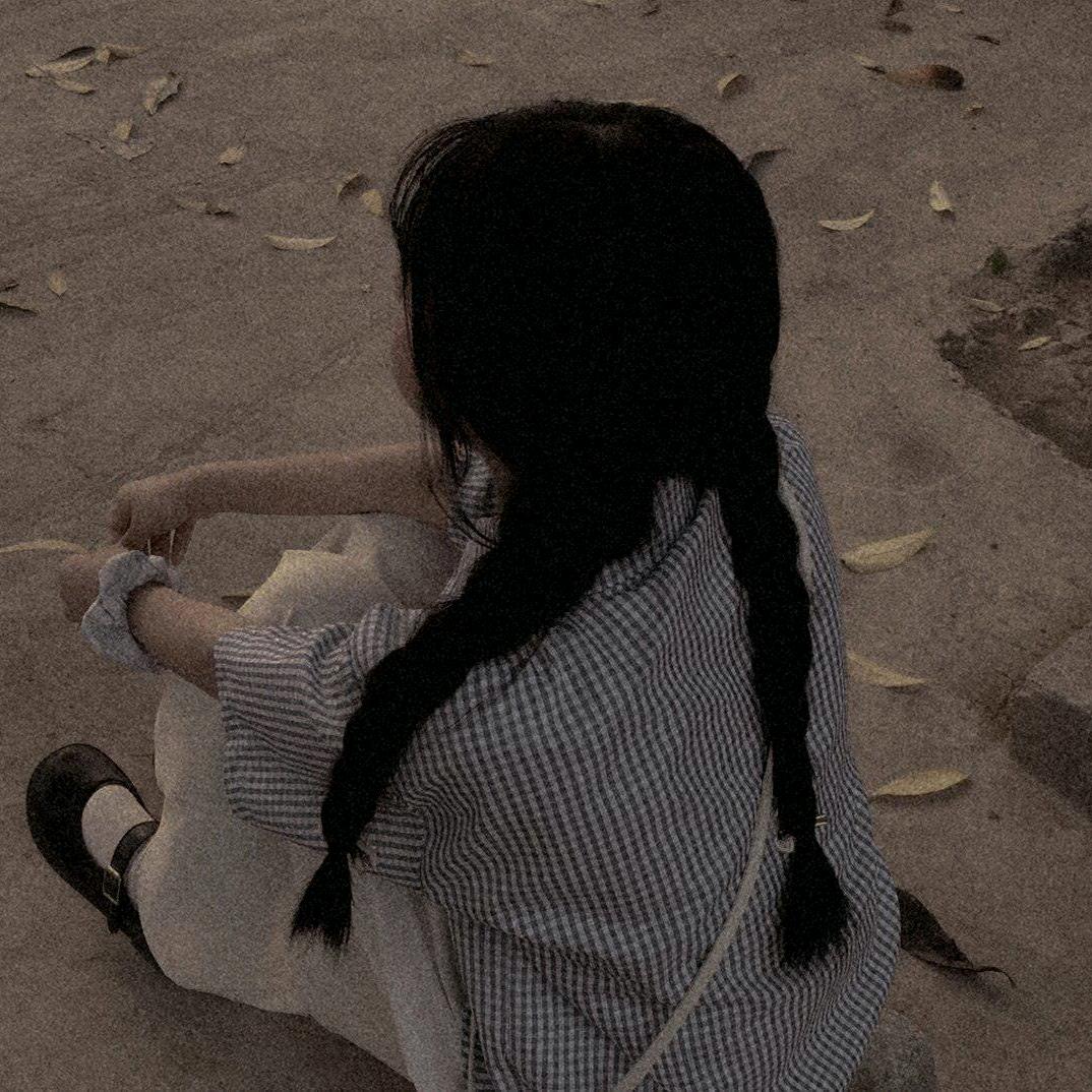 欣