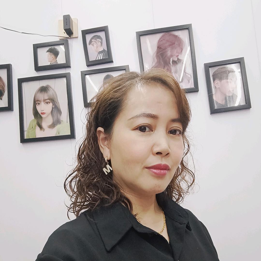 尚艺烫染造型(聚丰景都店)官方号