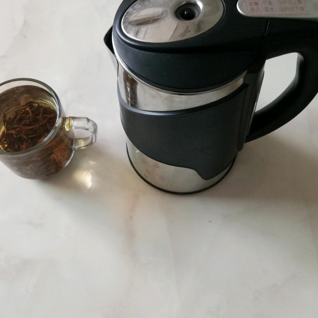 专收各种玻璃，瓶子