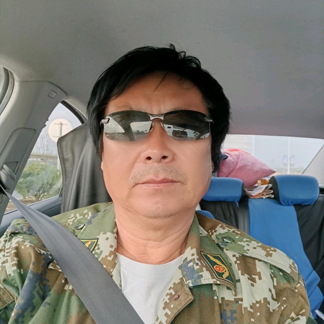 鸿翔驾校思锦教练