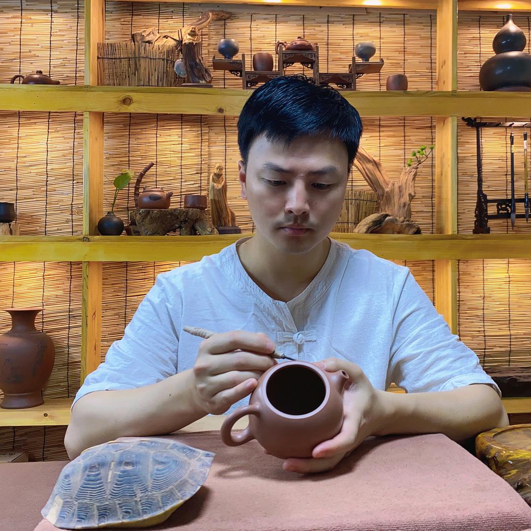 钦州市钦北区黄虹唤坭兴陶制作工作室