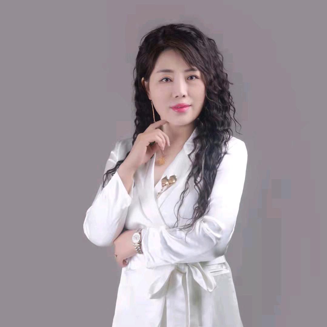 希洛缇花姐，眉眼唇  抗衰