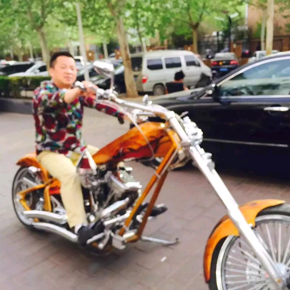 时尚女鞋。复古工艺。纯手打工打造