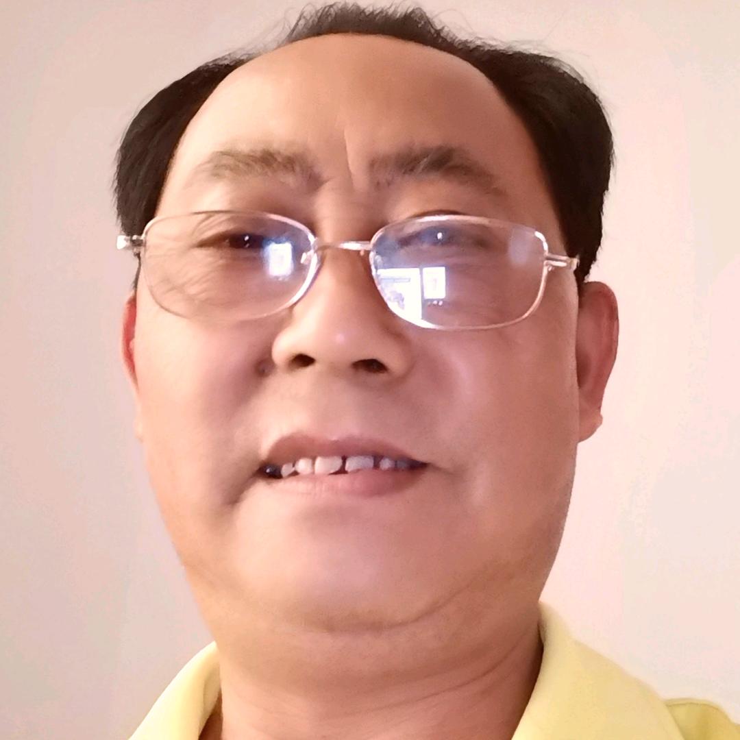 秦文柱