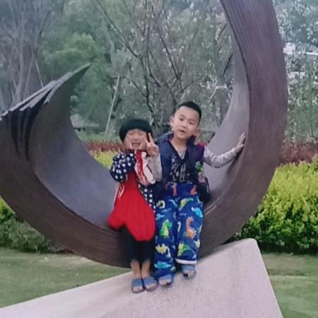 恒青同乐园-斜杠青年宝妈小金豆超凡金丽丽