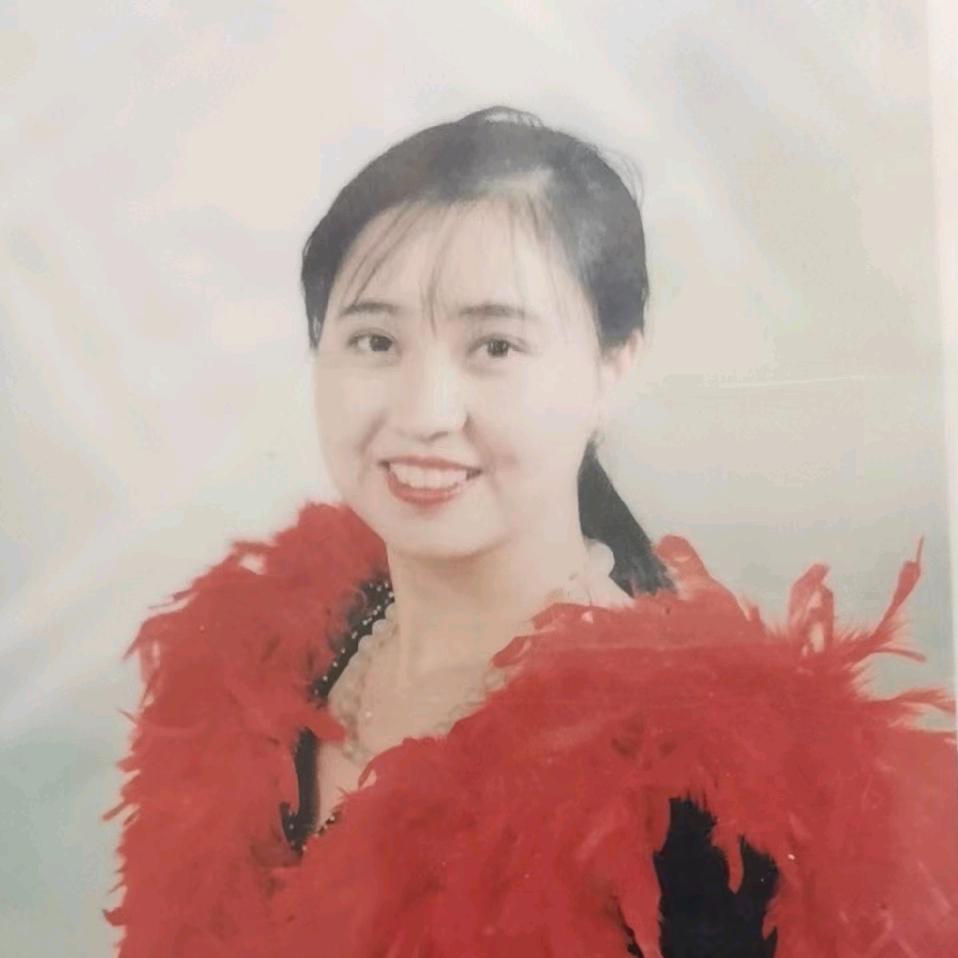 胡姐（商品在橱窗）