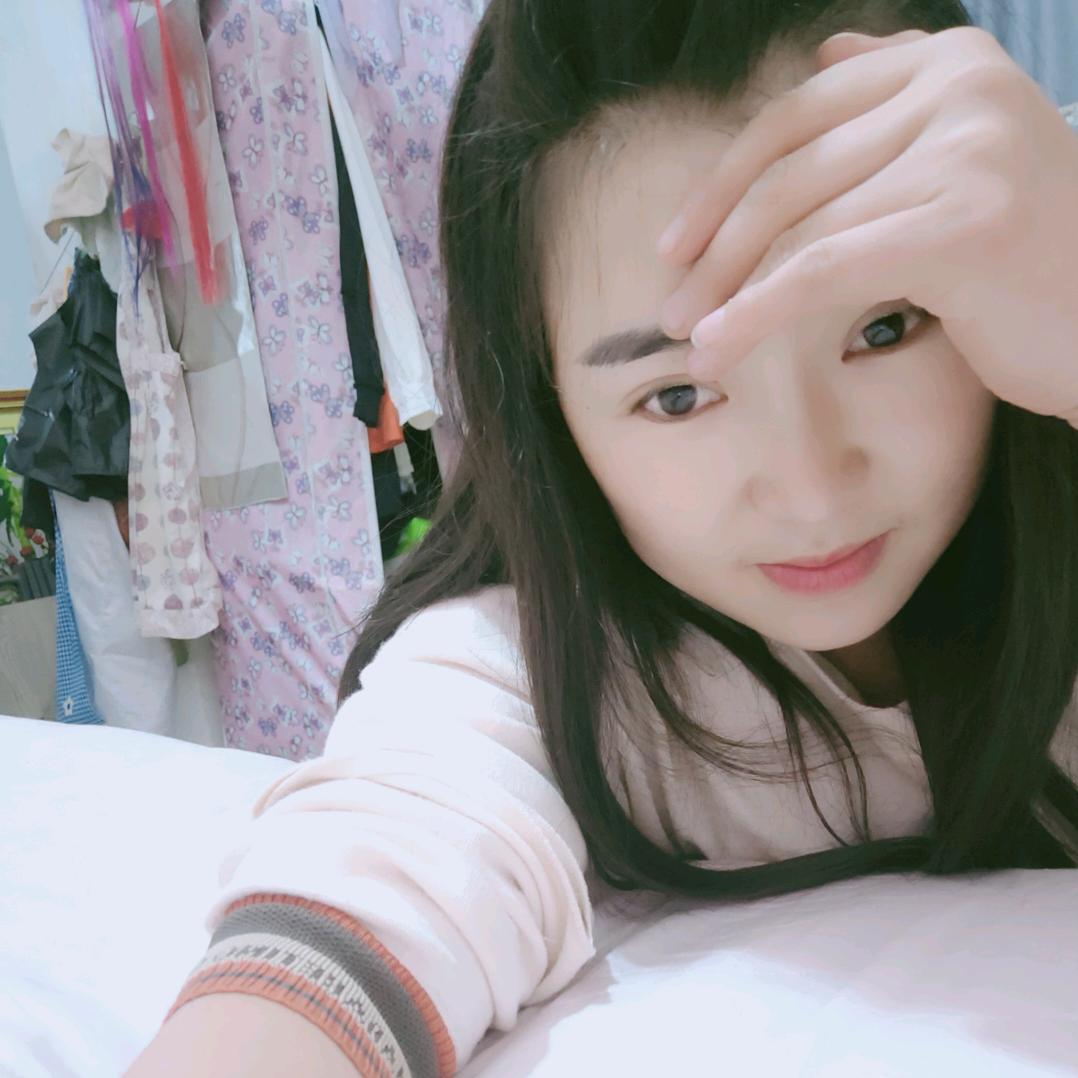 唱着情歌流着泪。