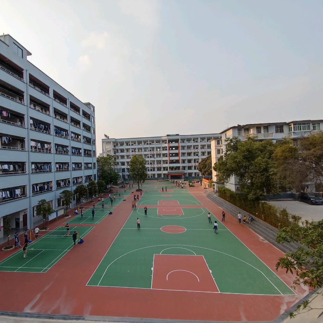 宾阳桂鼎高中(黎塘镇)