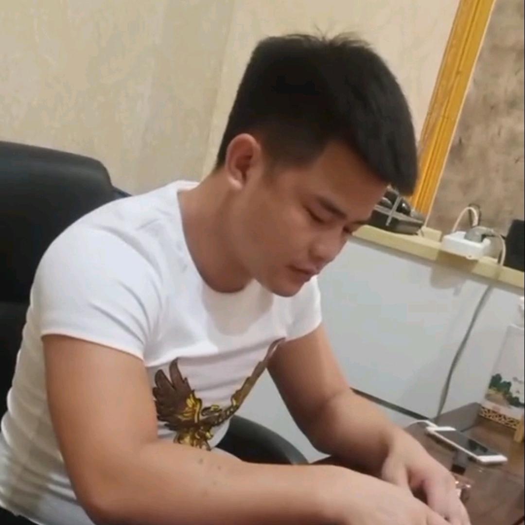 @ 嘿 哥