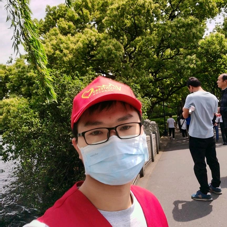 不凡的小苏
