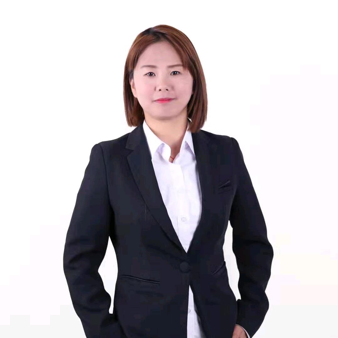 枇杷基地万亩的小丽