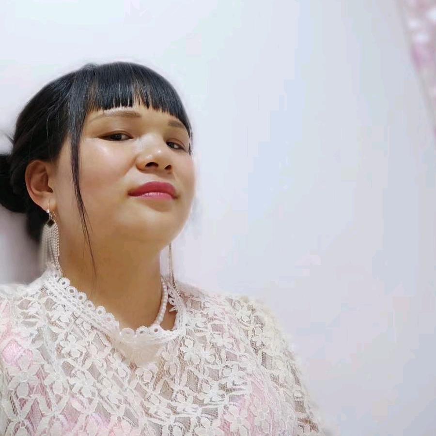 阿秀（单身卖菜）