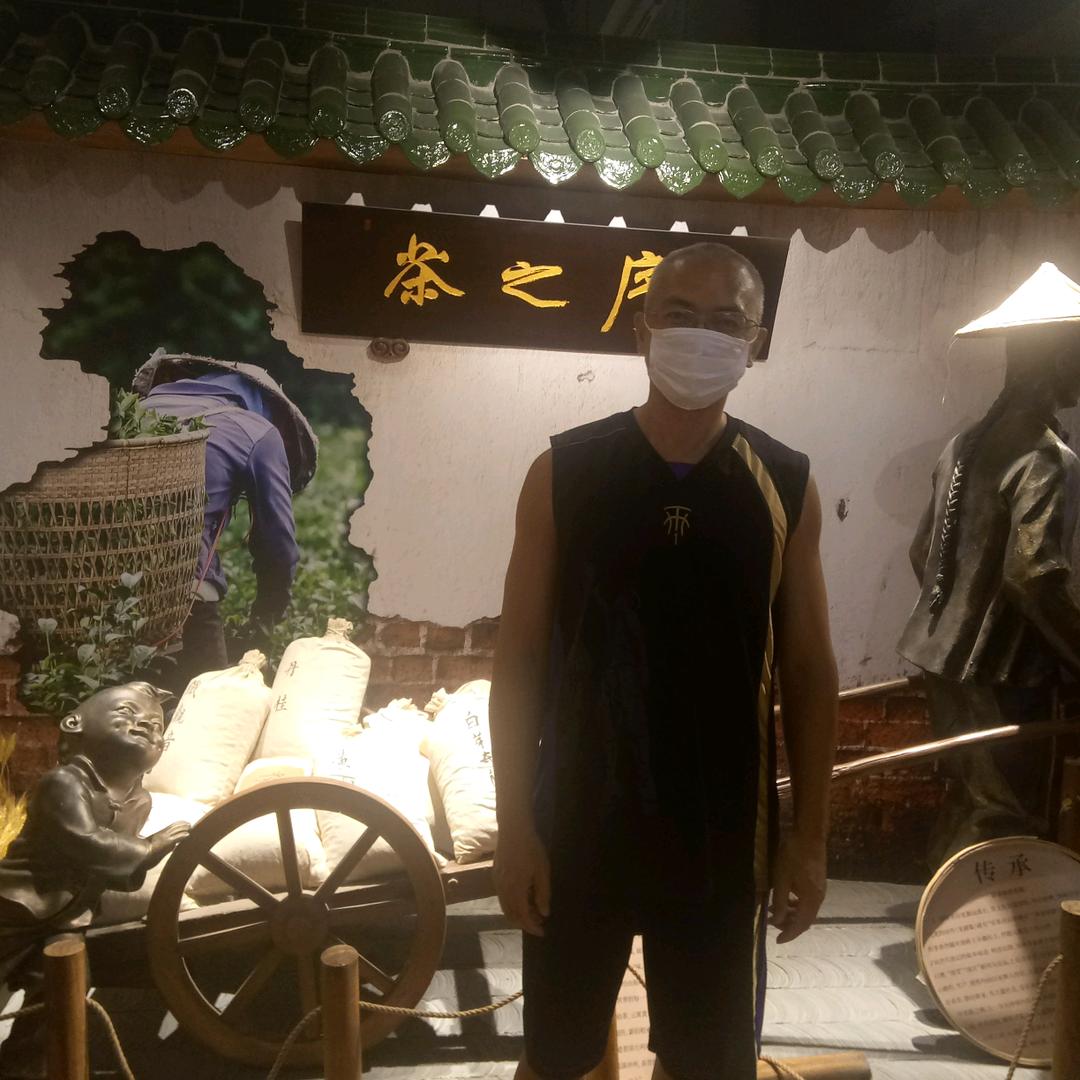 阳阳自在头像
