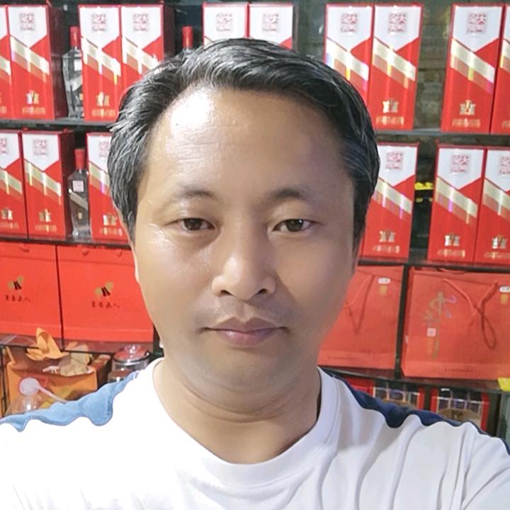 腾龙商行九哥