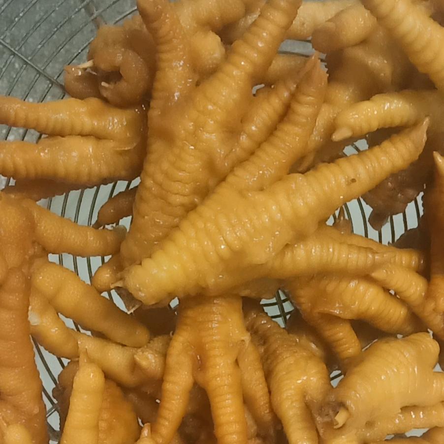 久联炸凤爪加工厂