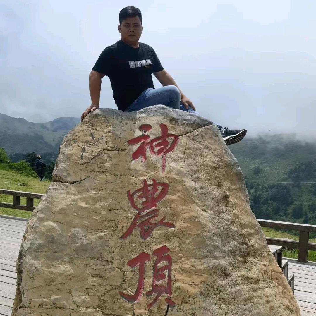 飞哥_258935418