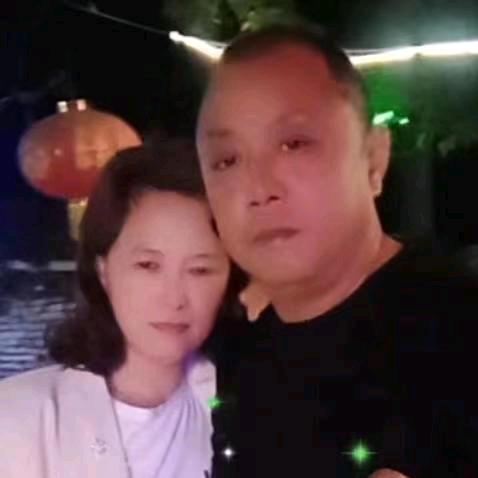 王香连