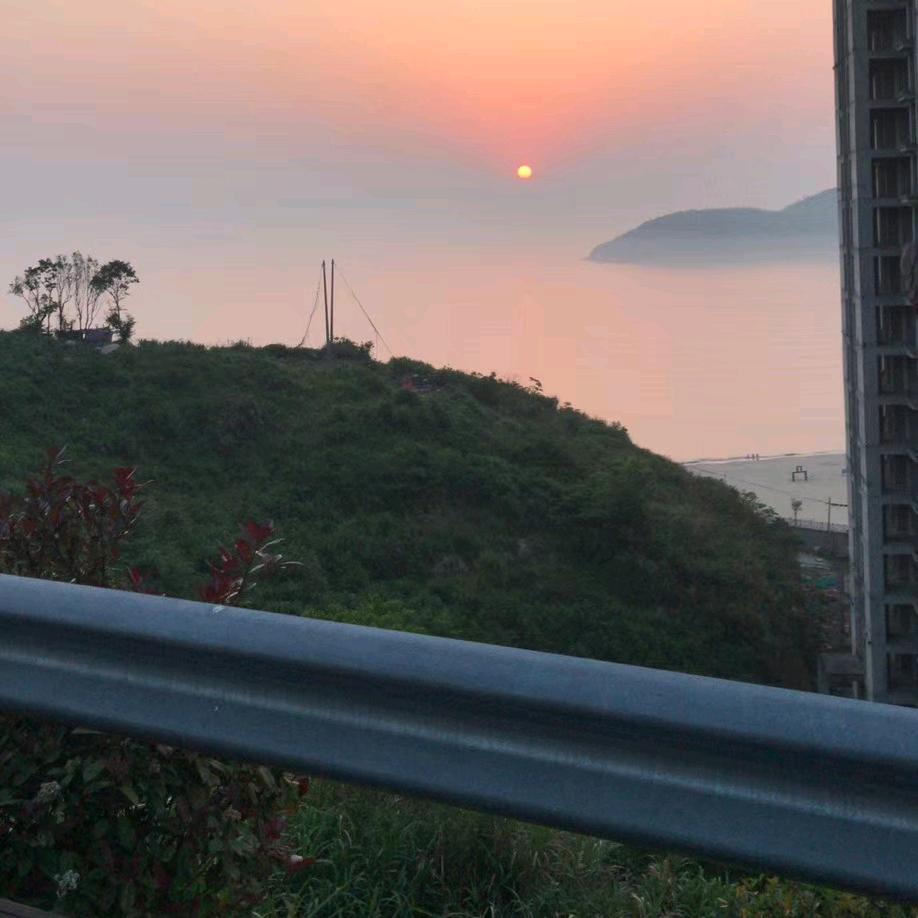 小陈_254704246