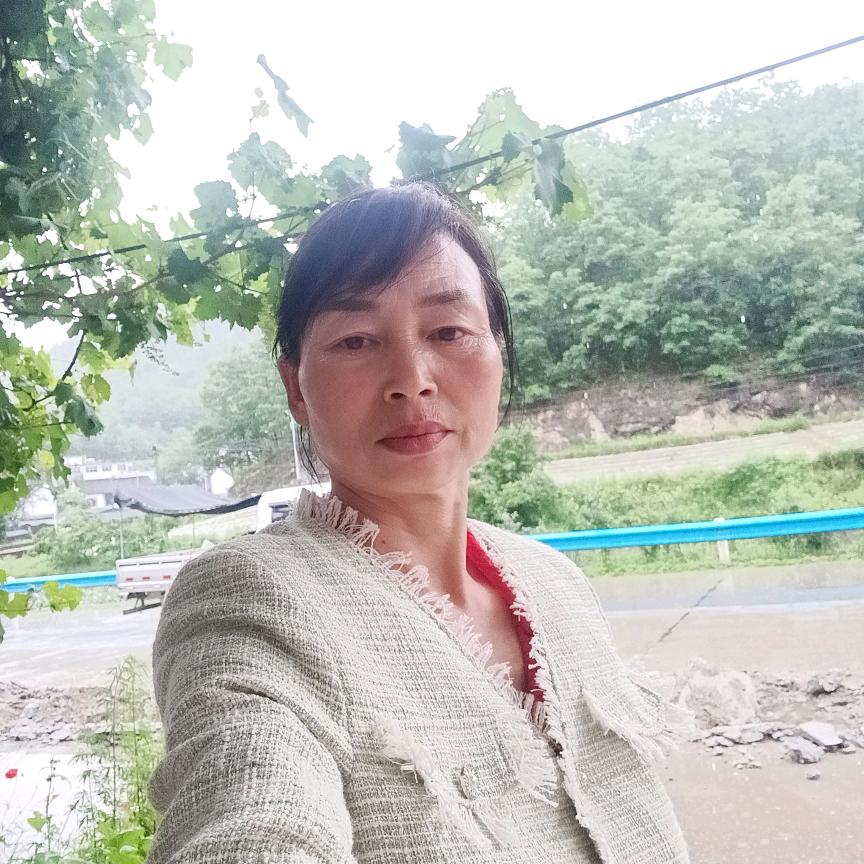 万紫千红