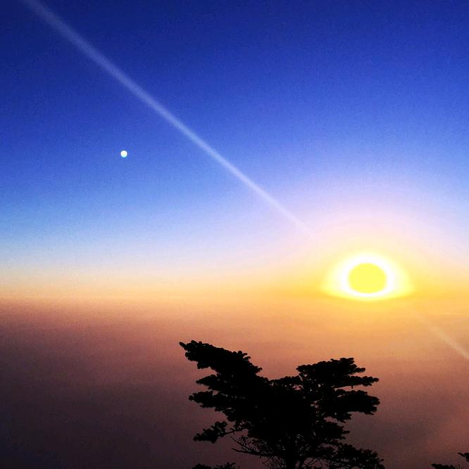 日月同辉