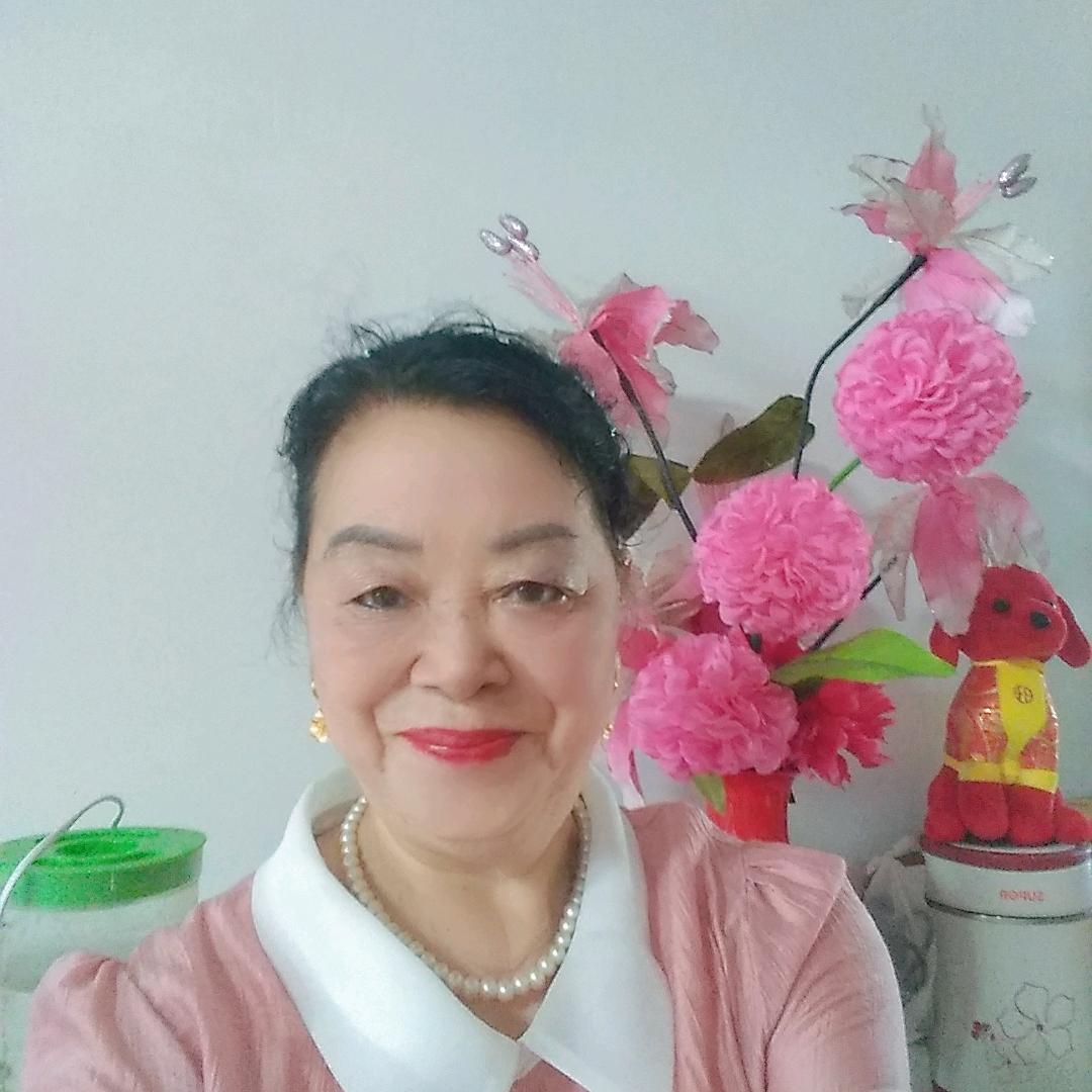 兰花女年龄72