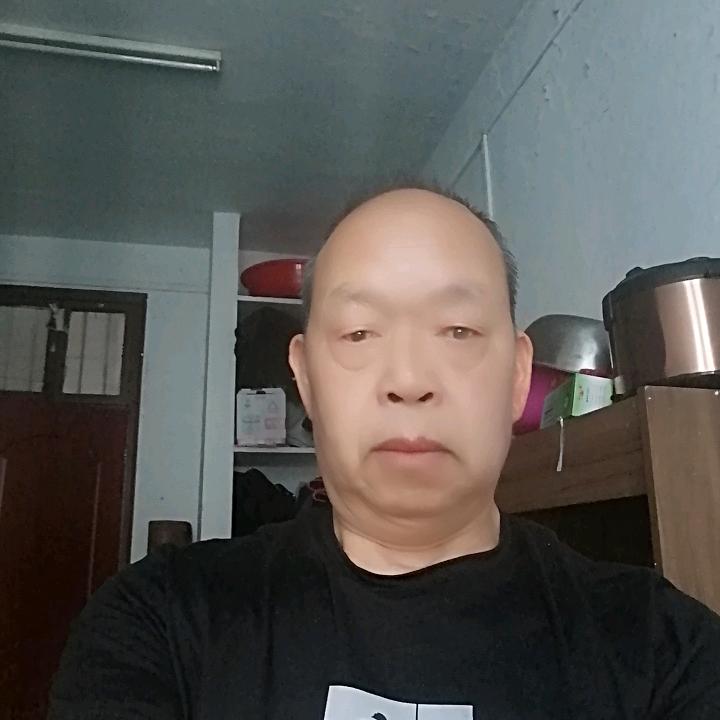 人生如戏，岁月如酒