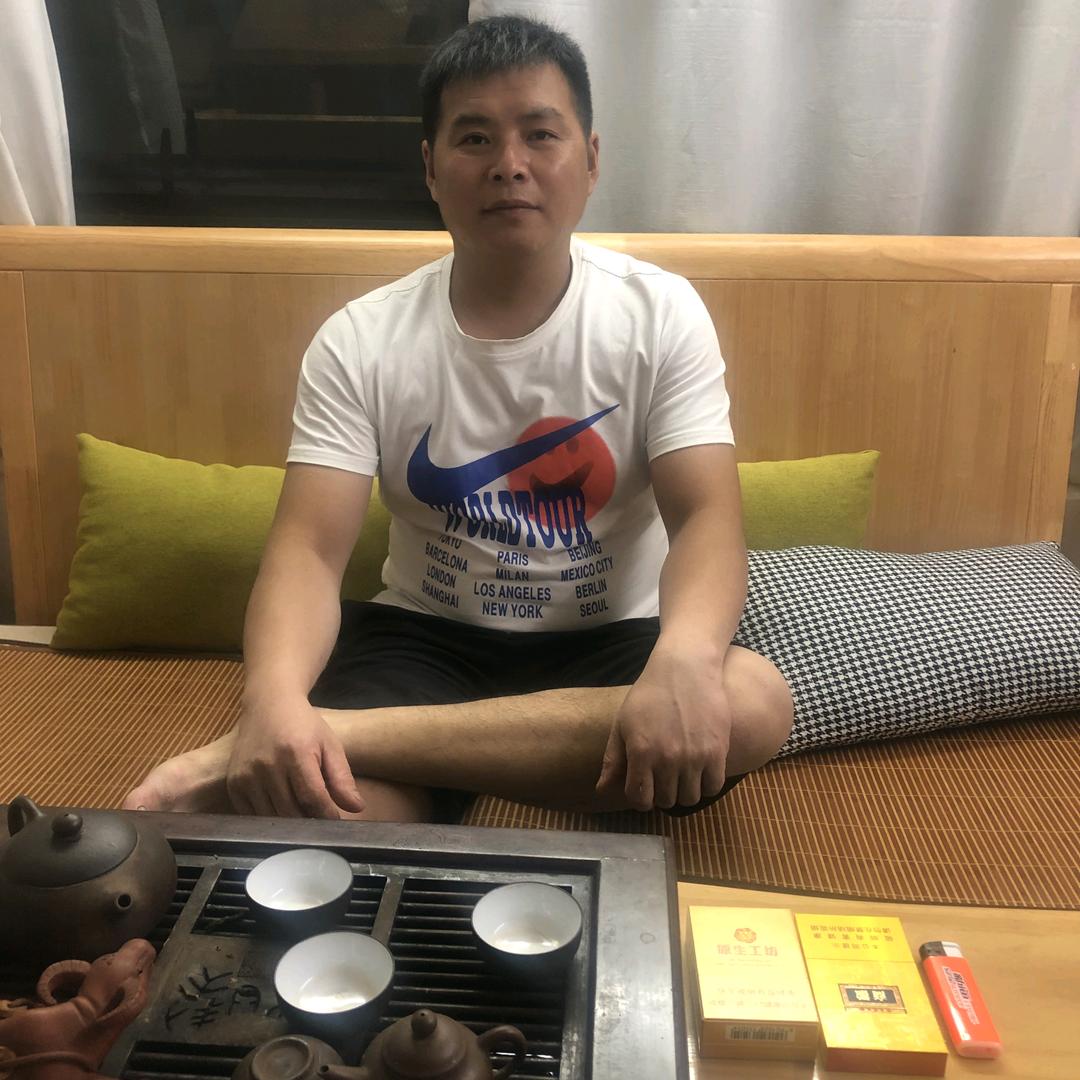 肝胆两昆仑