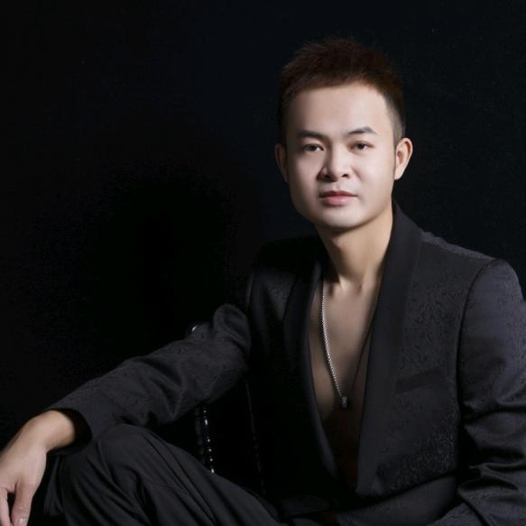 女士减龄蛋白烫发Ehair美发店