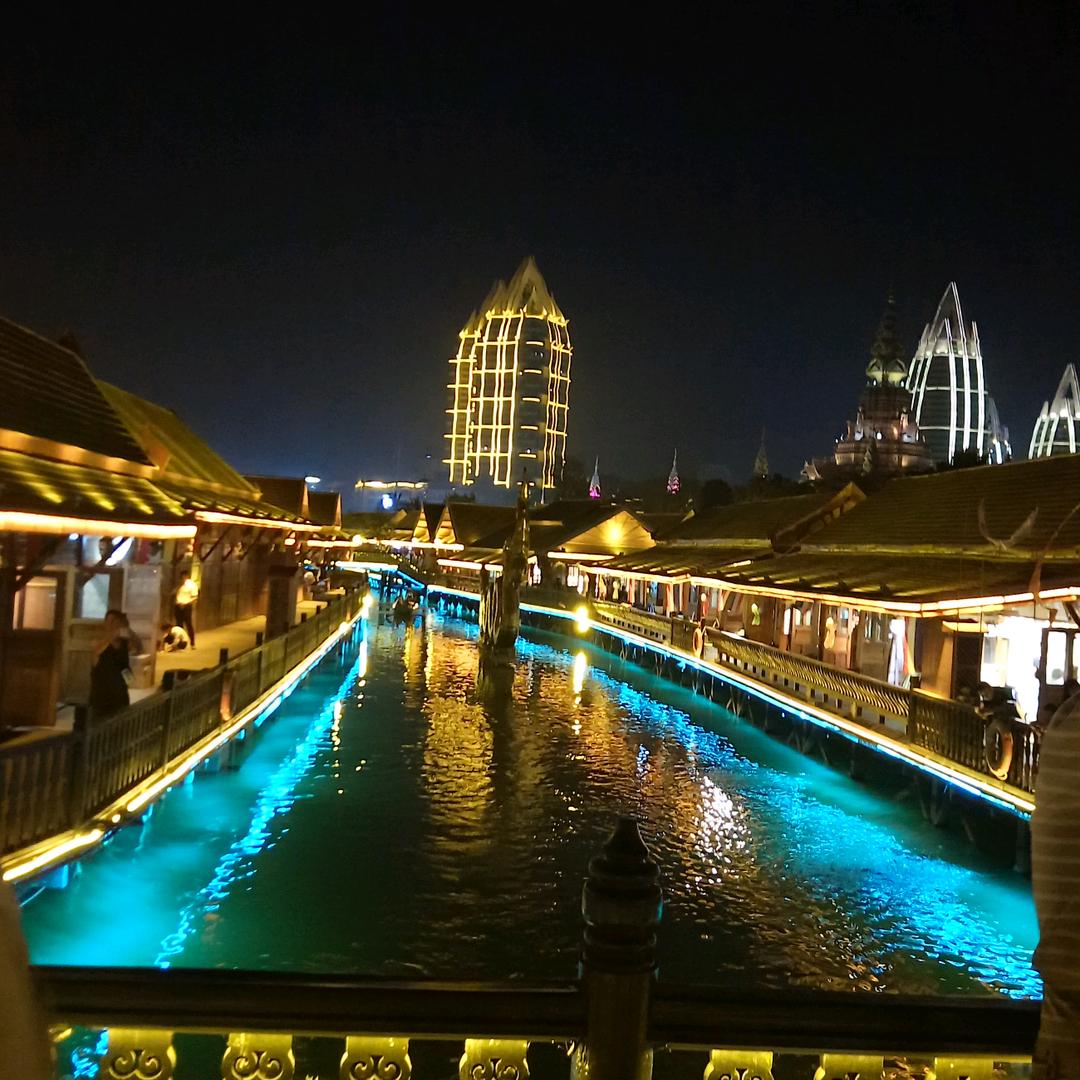 🕊️💋暖阳微凉🕊️💋