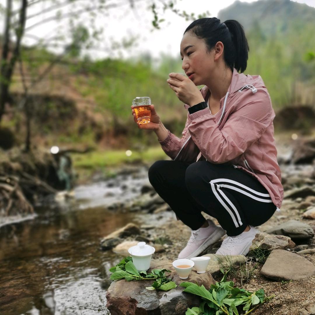自由自在茶客栈