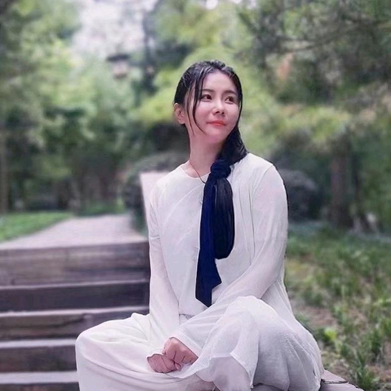 夏姑娘