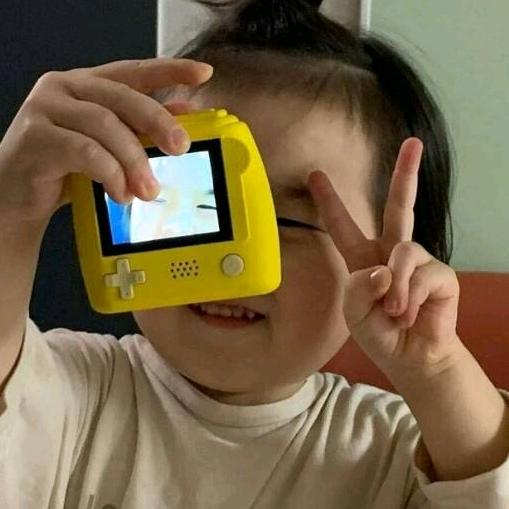 YJ呀