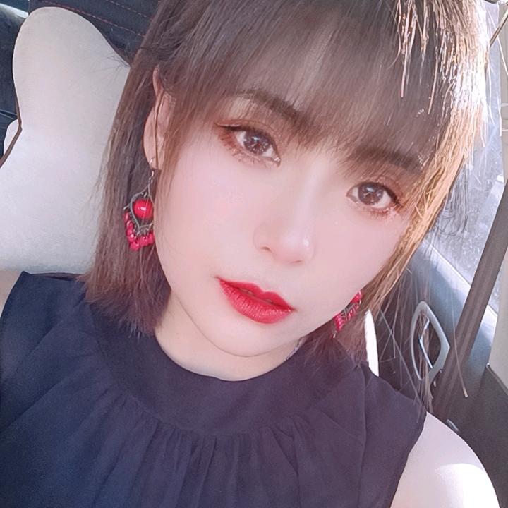 丿梨涡浅笑